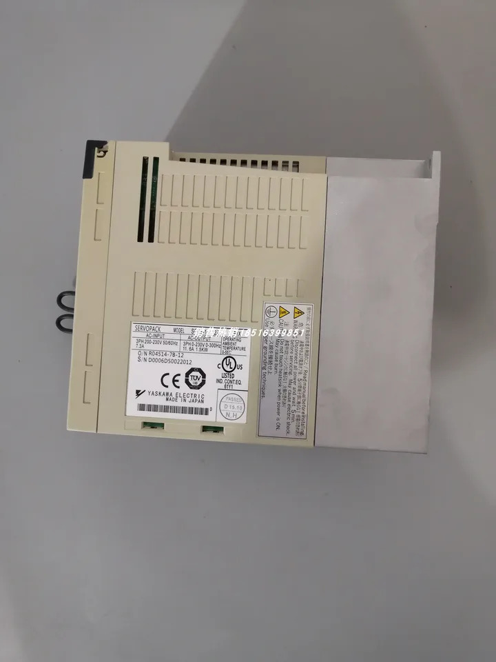 SGDS-15A12A Yaskawa 서보 드라이브 포장