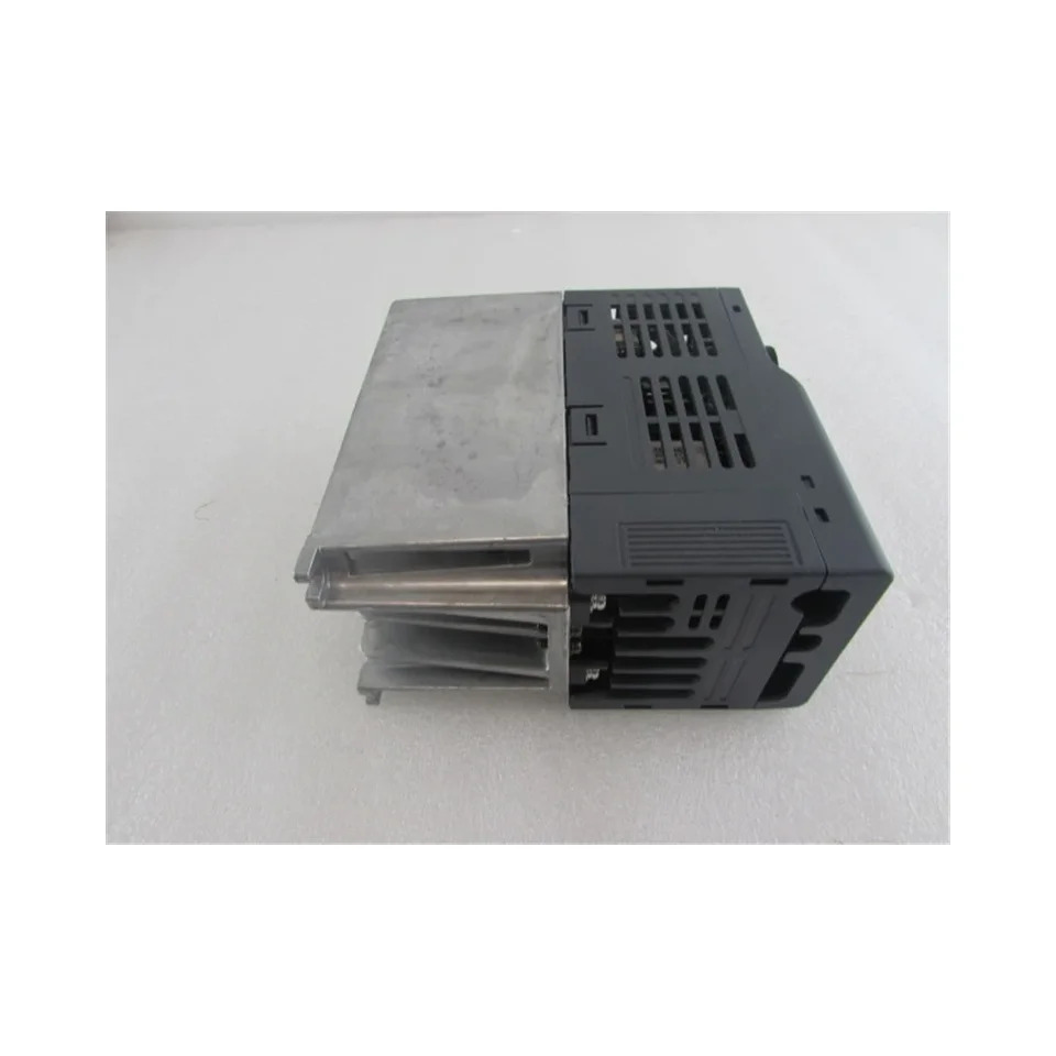 오리지널 AC 드라이브 인버터 FR-F740-00052-EC