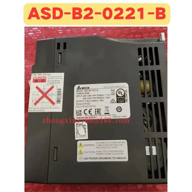 오리지널 ASD-B2-0221-B 서보 드라이브 ASD B2 0221 B 신