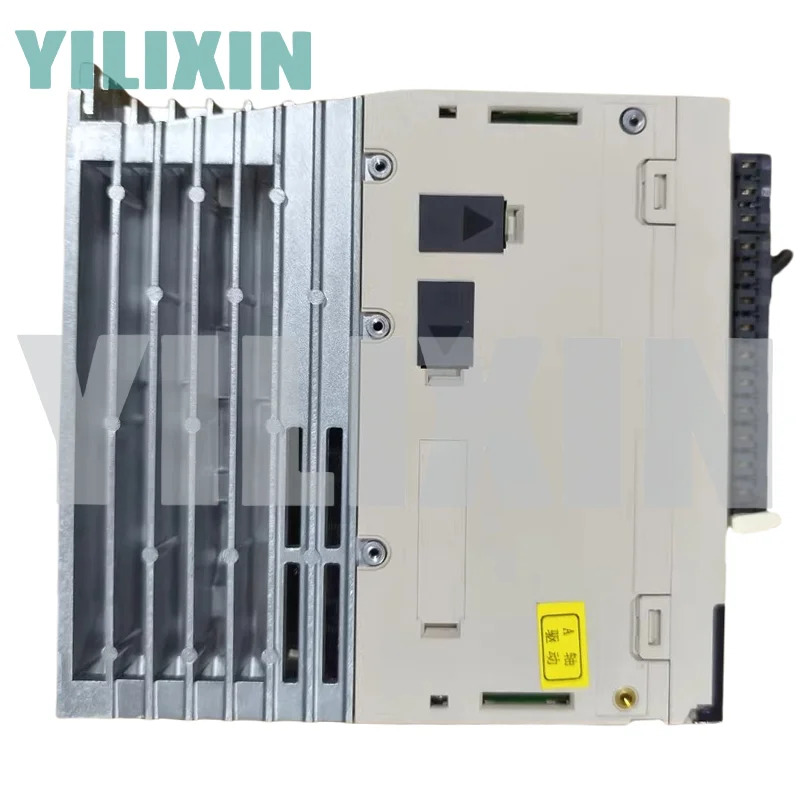 원본 SGD7S-2R8A00A002 모듈