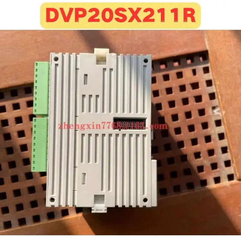 리퍼 PLC DVP20SX211R 정상 기능 완료