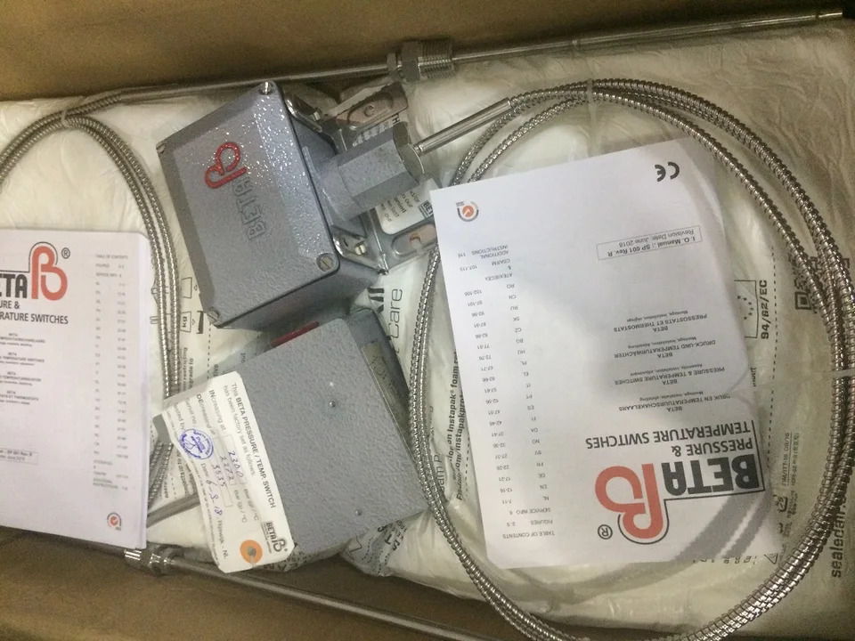 네덜란드 베타 압력 스위치 C8-D302L-S1B-P1-L1