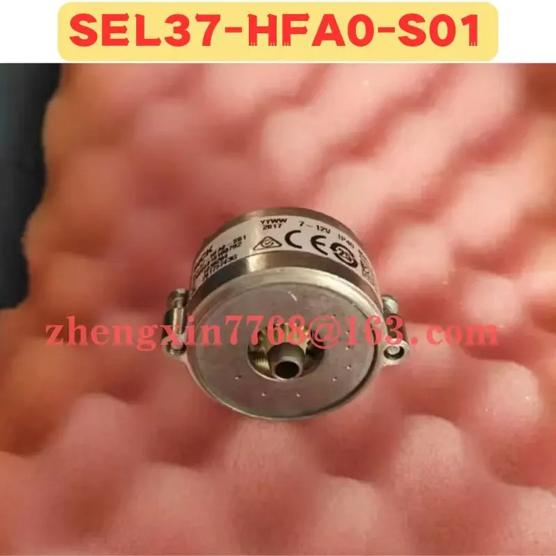 리퍼 인코더 SEL37-HFA0-S01 정상 기능 완료
