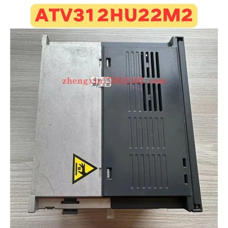 리퍼 주파수 변환기 정상 기능 완료 ATV312HU22M2