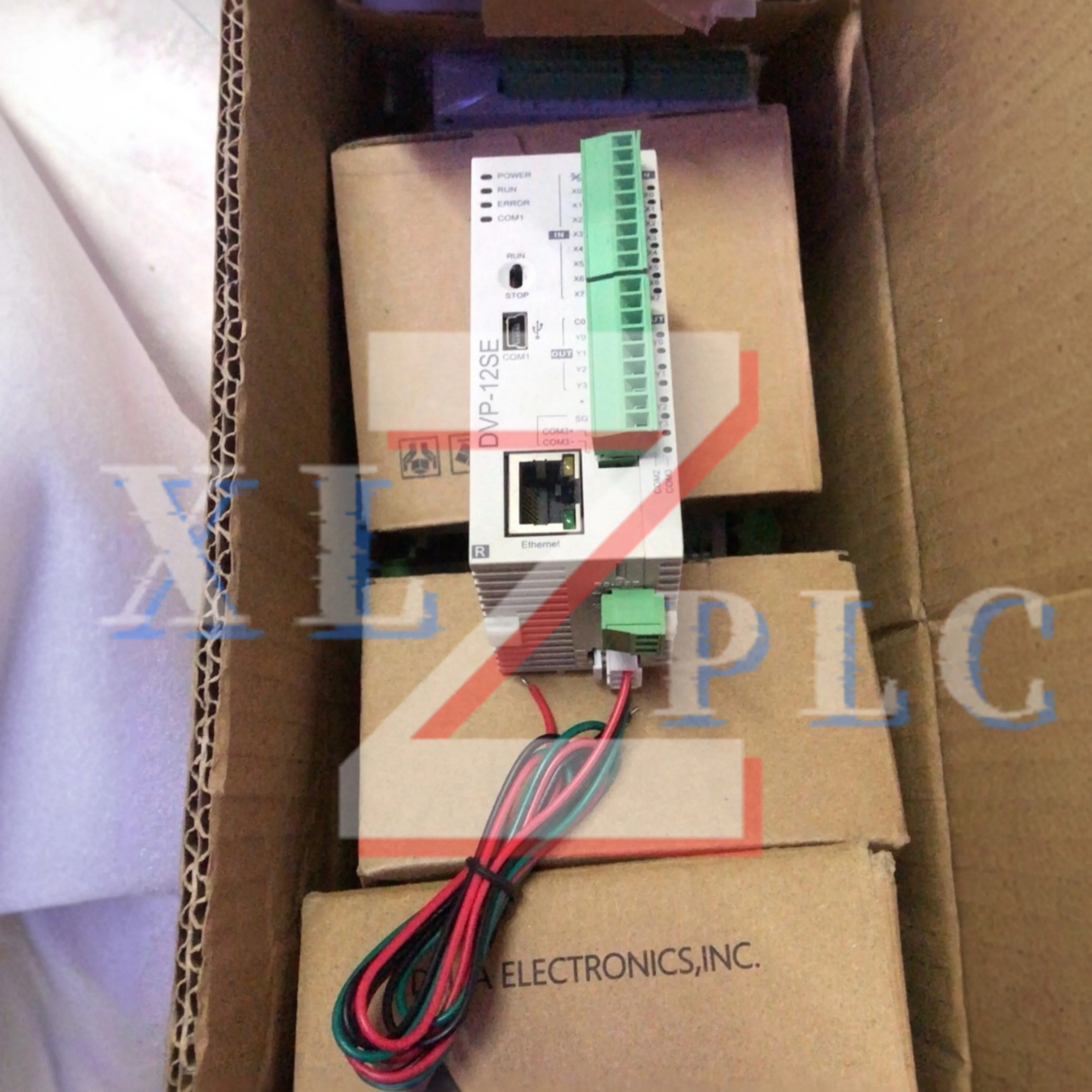 DVP12SE11R DVP12SE11T PLC