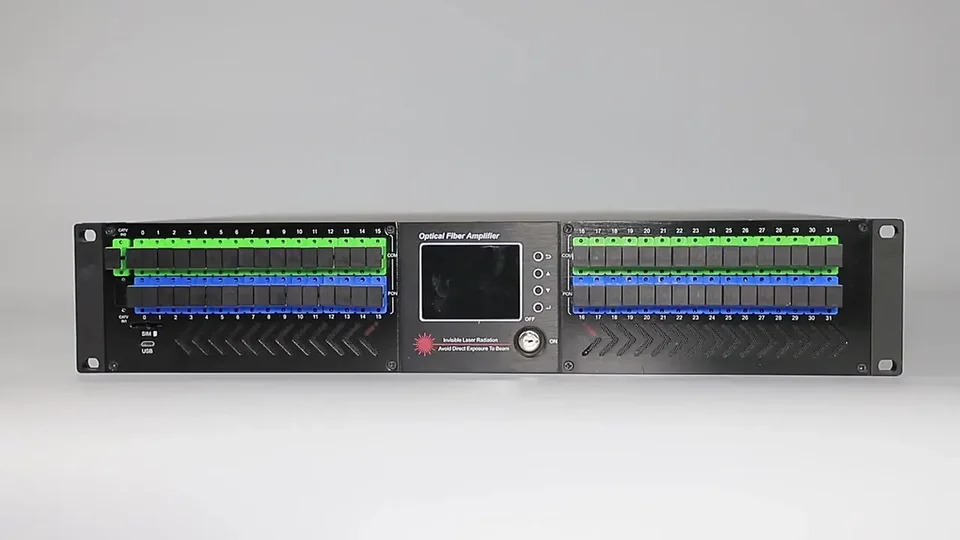 네트워크 PON WDM Catv 1550 Edfa 4 8 16 32 출력 포트 19 인치 2U 랙 마운트 기능 19dBm 22 dbm