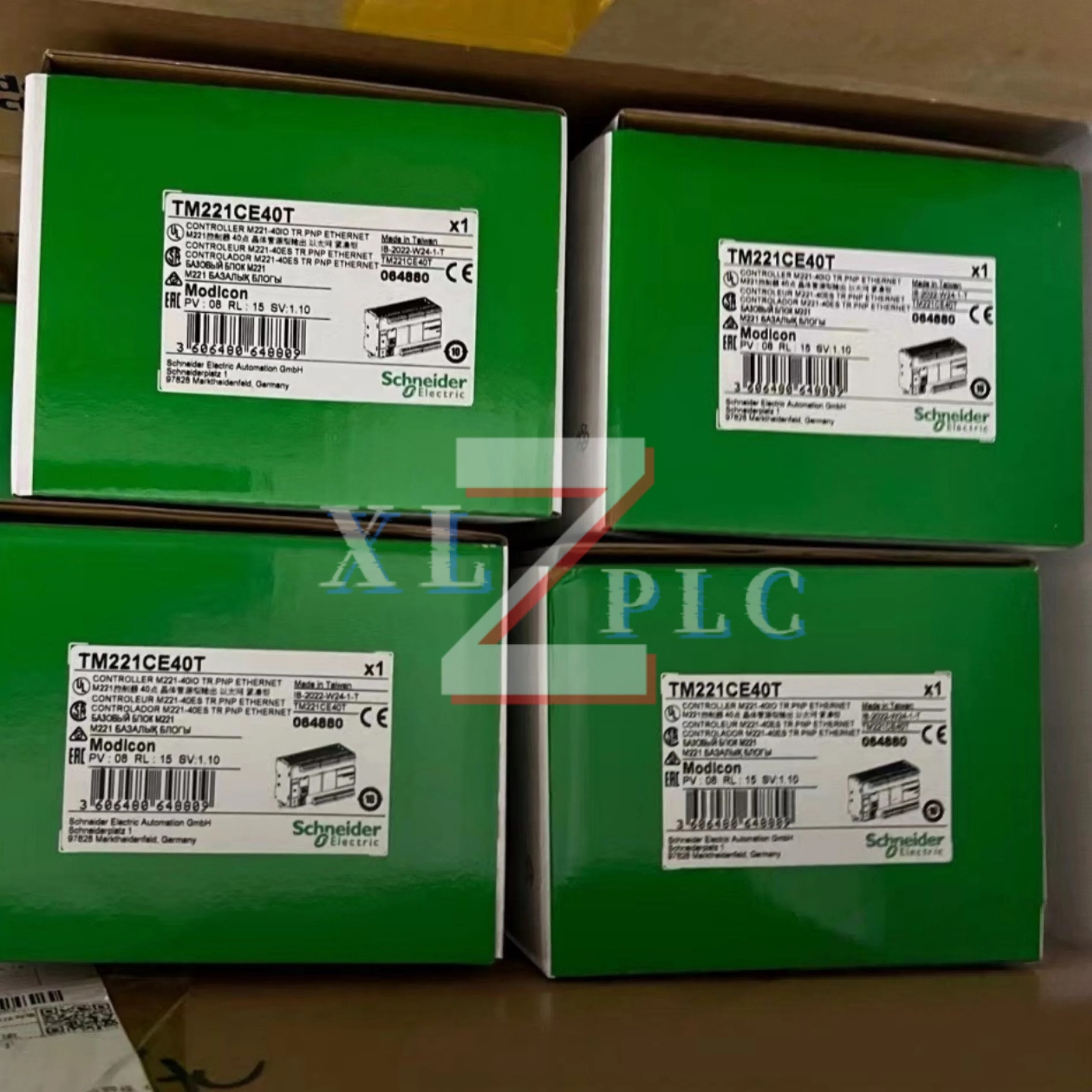 TM221CE16T TM221CE40T 컨트롤러