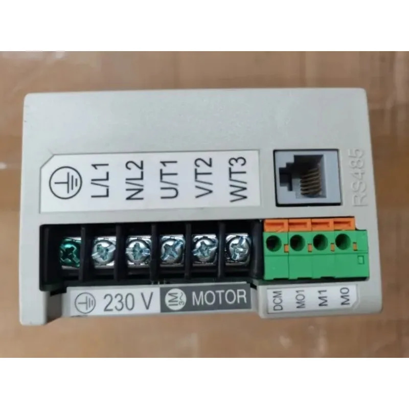 VFD-L VFD001L21A 100W 220V VFD001L 주파수 변환기