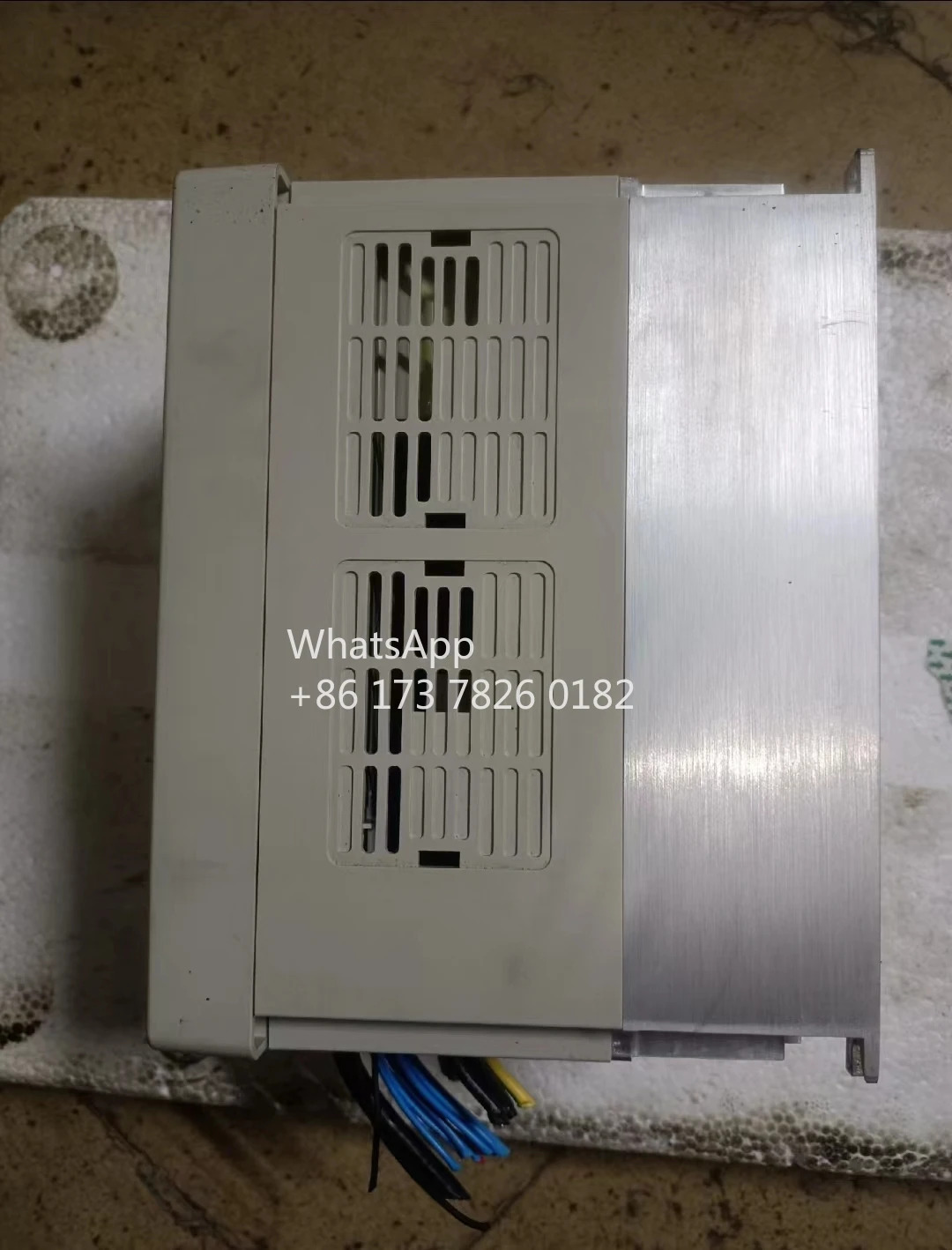 VFD007B23A 리퍼 인버터 0.75kW/1hp호환 230V 3PHASE 작동 기능 OK