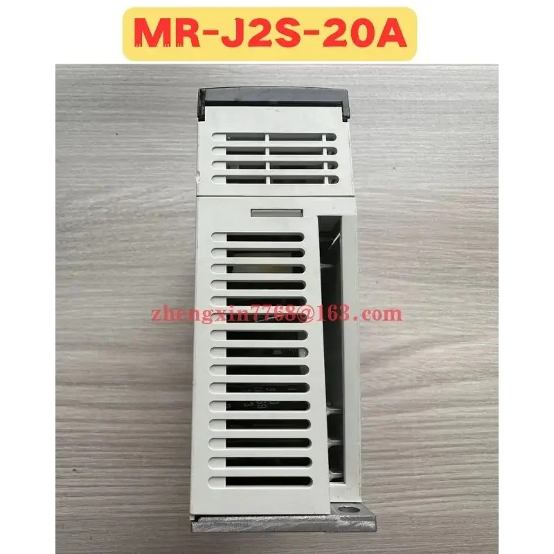 리퍼 서보 드라이브 MR-J2S-20A MR J2S 20A 정상 기능 완료