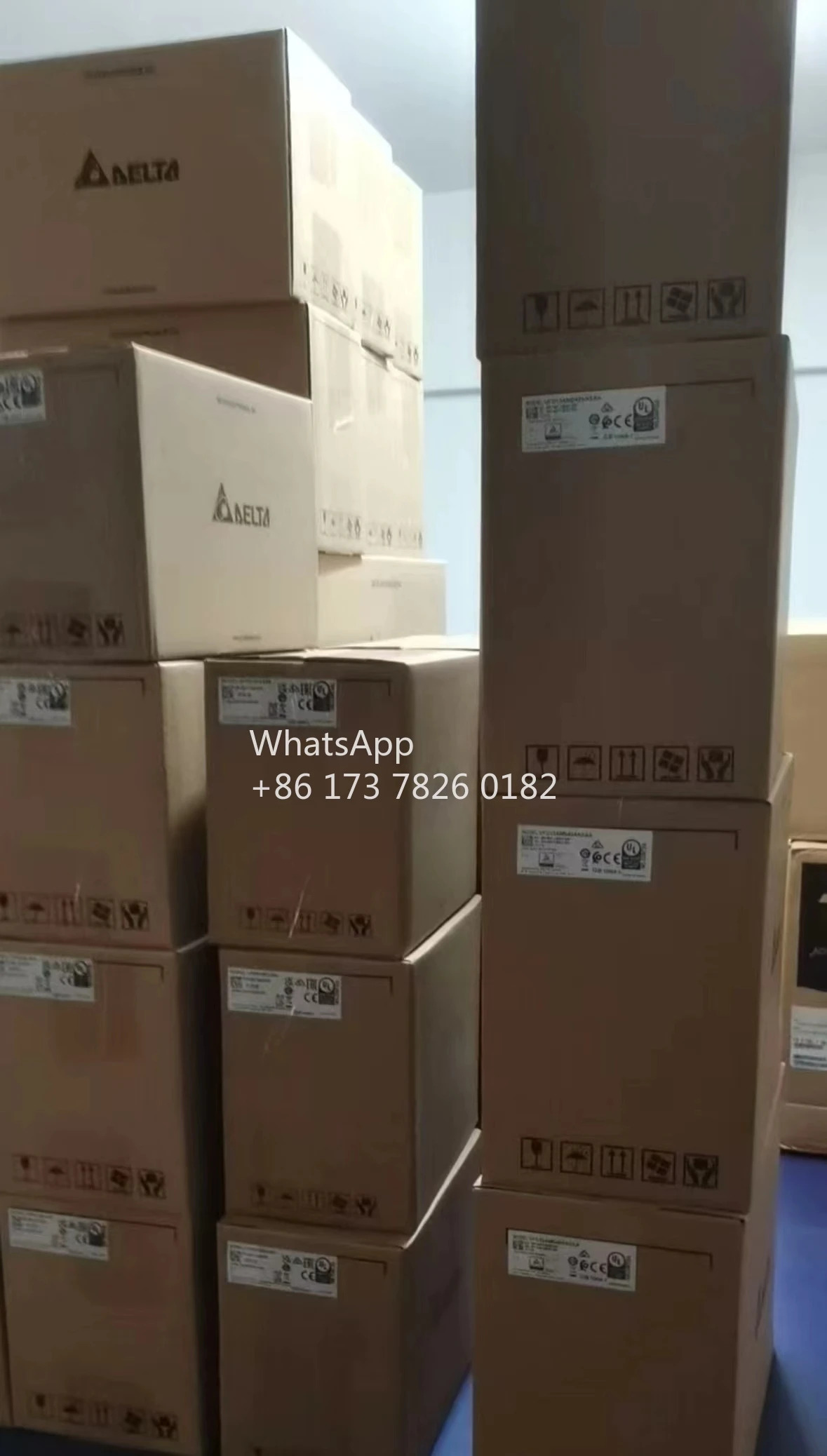 VFD13AMS호환43ANSAA 인버터는 5.5kW