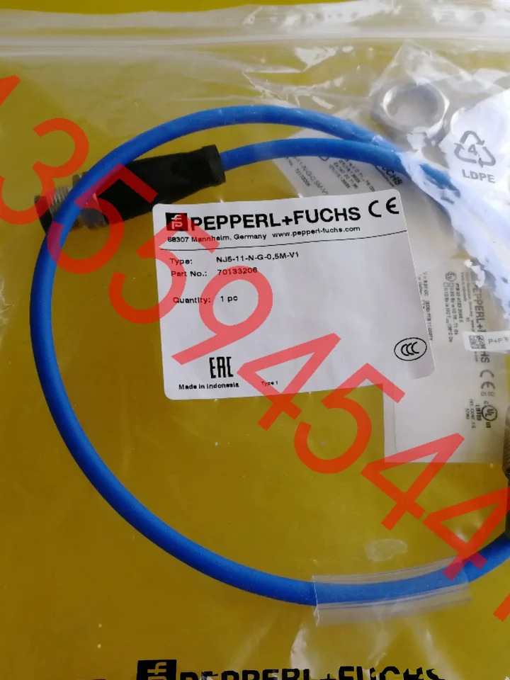 P F Pajiafu 센서 NJ5-11-N-G-0.5M-V1 납품