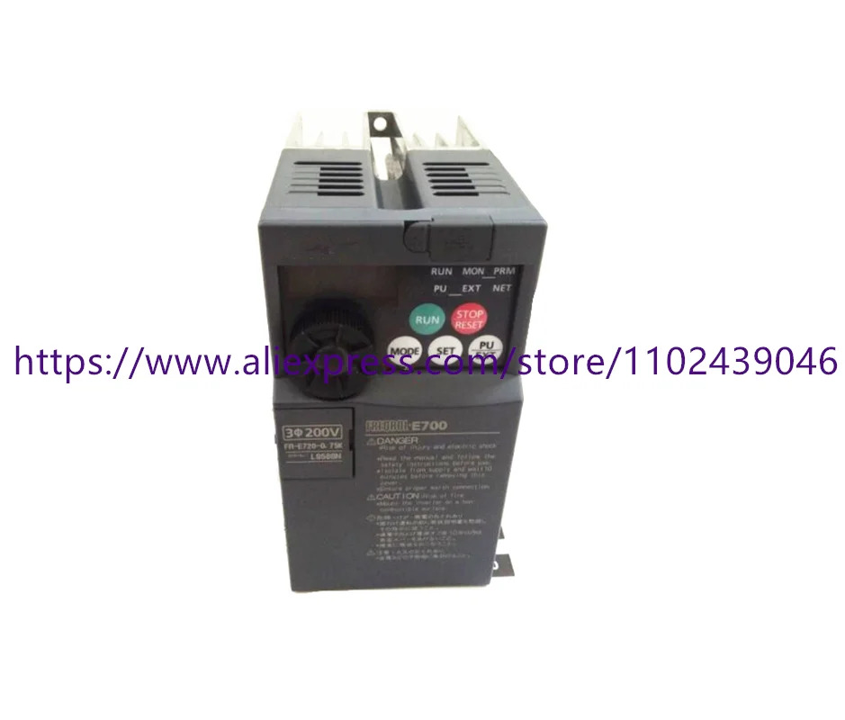 오리지널 FR-E720-0.75K FR-E720-0.1K FR-E720-0.2K FR-E720-0.4K FR-E720-1.5K 포장