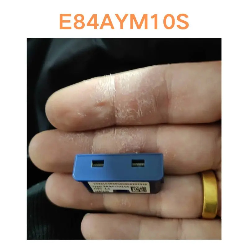 리퍼 OK E84AYM10S 인버터 저장 카드