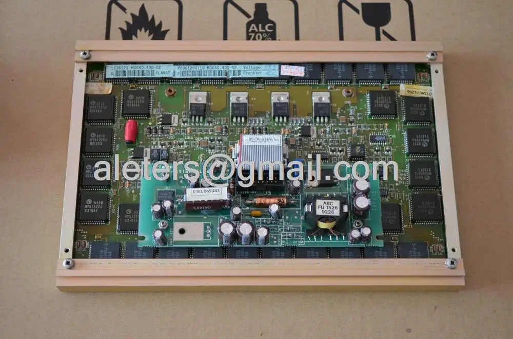 LCD 패널 MD640.400-52