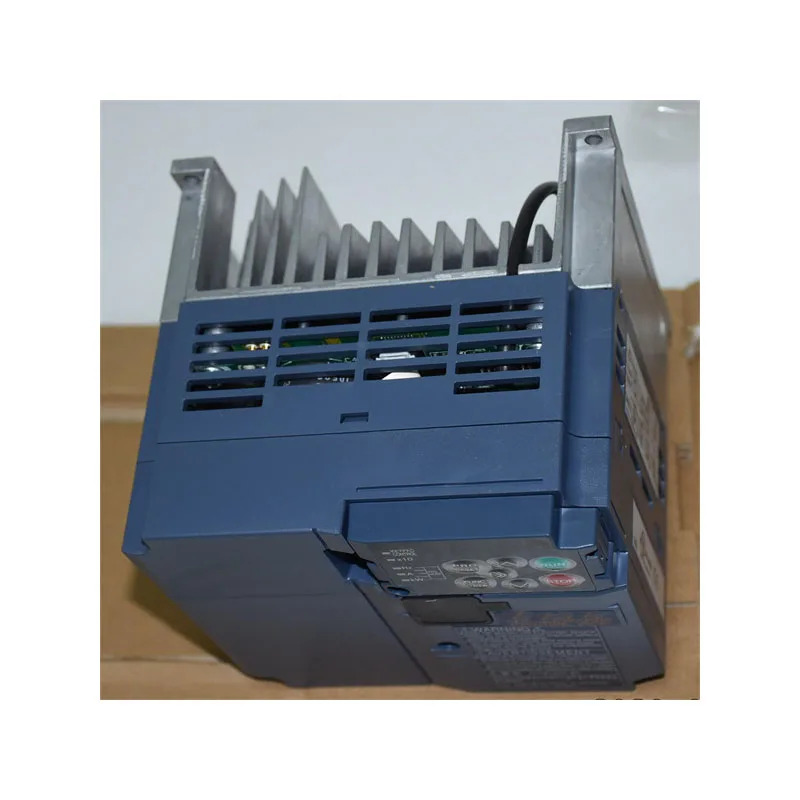 컨트롤러 인버터 220V 380V FRN75G1S-4C