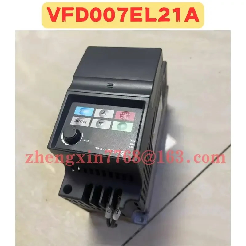 리퍼 주파수 변환기 정상 기능 완료 VFD007EL21A