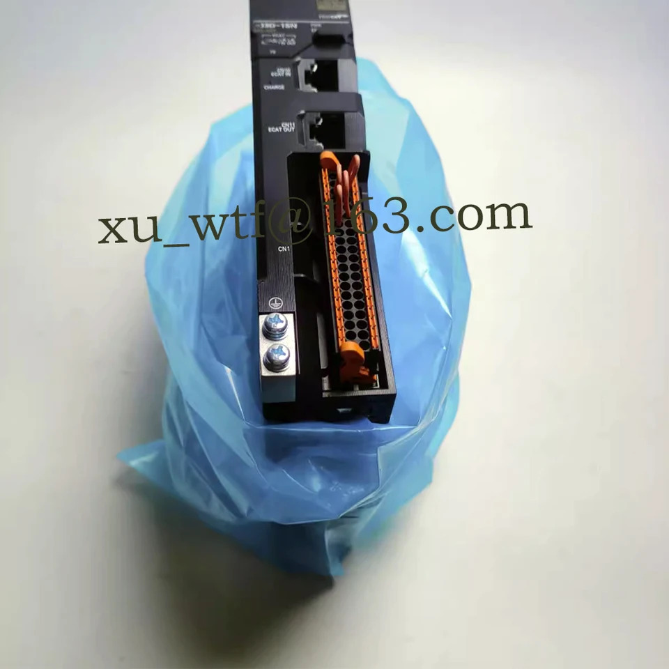 오리지널 서보 드라이버 R88D-1SN02H-ECT 신