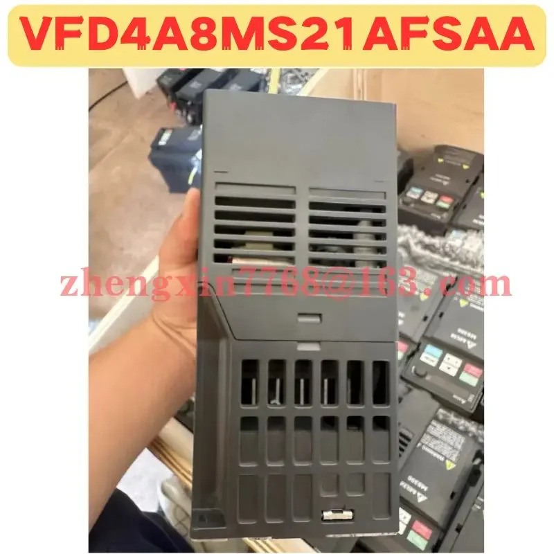 리퍼 주파수 변환기 정상 기능 완료 VFD4A8MS21AFSAA