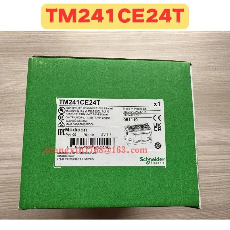 오리지널 PLC 모듈 TM241CE24T 신