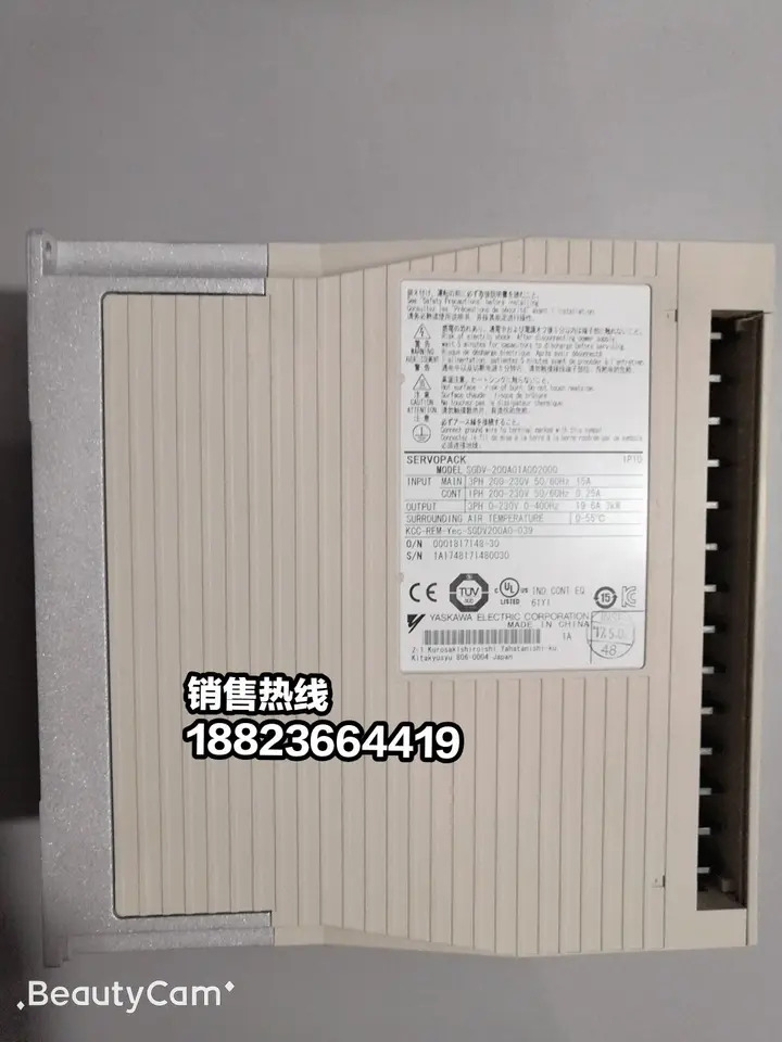Yaskawa 서보 드라이브 포장 SGDV-200A01A/SGDV-200A01A002000