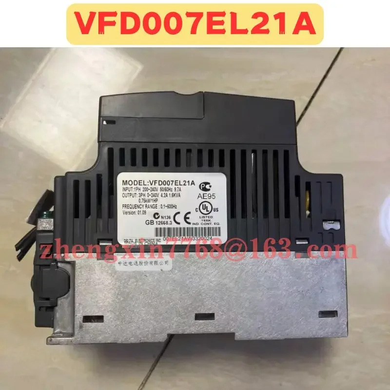 리퍼 주파수 변환기 정상 기능 완료 VFD007EL21A