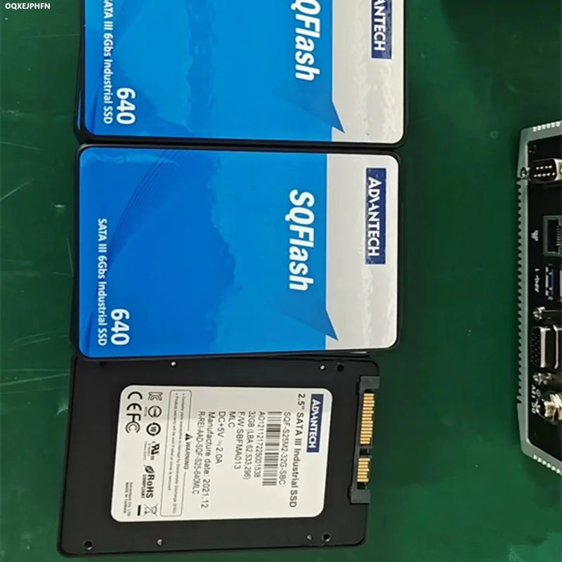 ADVANTECH SQF-S25M2 32GB 2.5 SATA SSD SQF-S25M2-32G-SBC거오리지널 솔리드 스테이트 드라이브