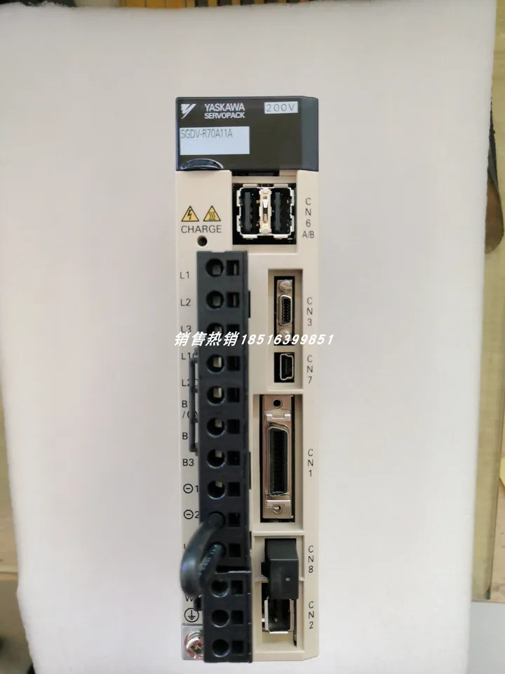 Yaskawa 서보 드라이버 포장 SGDV-R70A11A R70A15A R70A21A