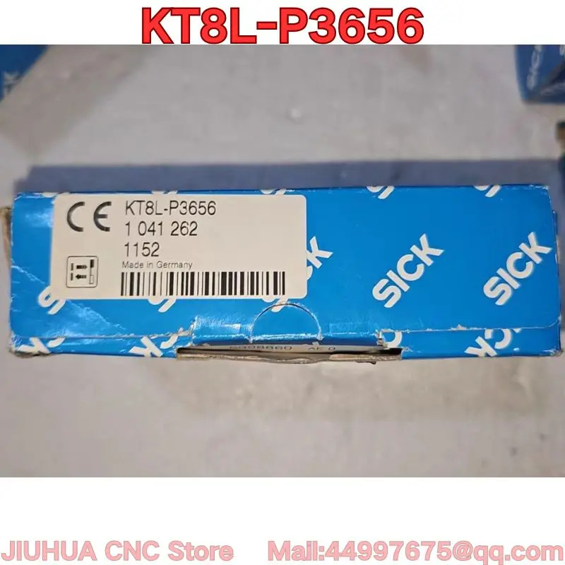 KT8L-P3656 형광 센서