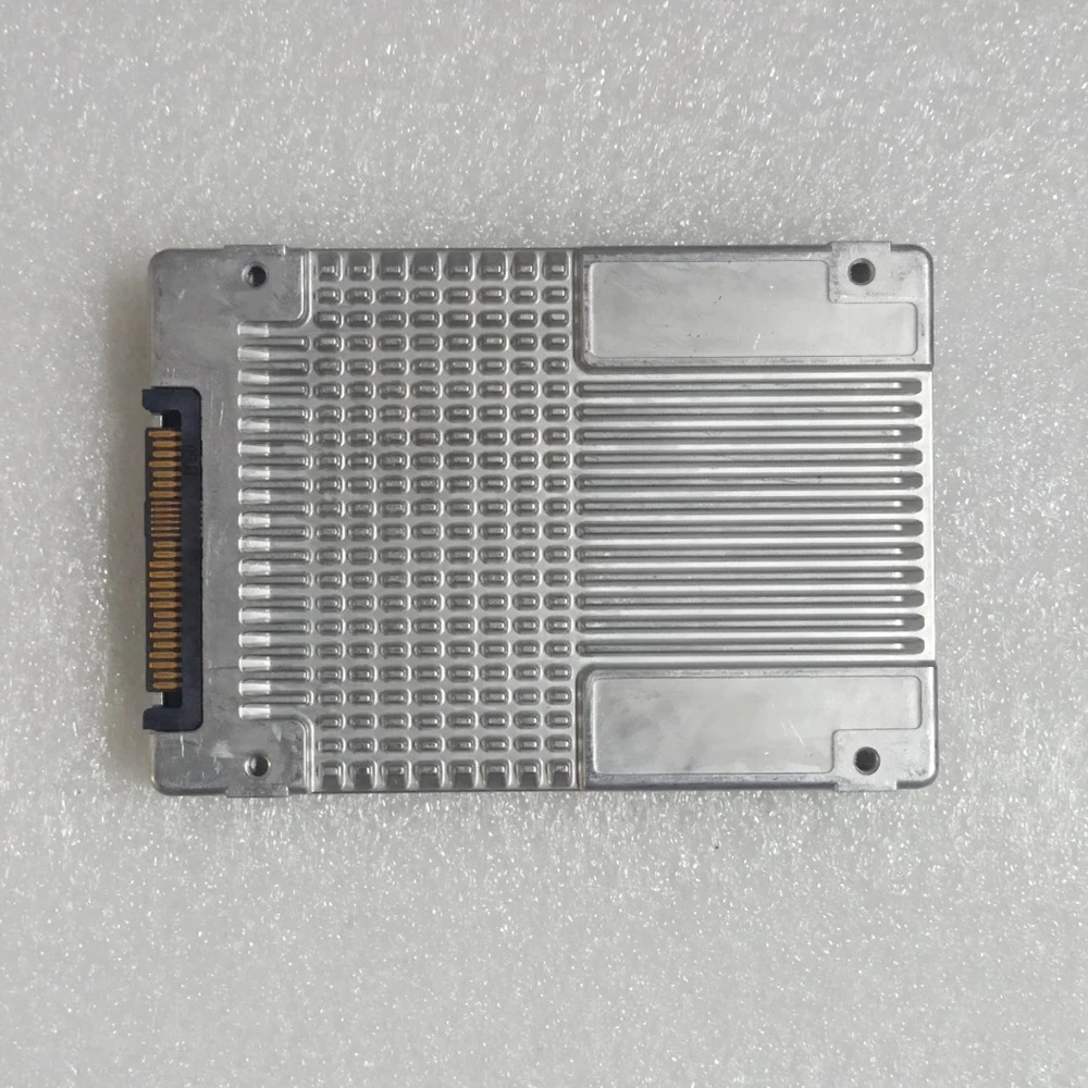 P4610 1.6T SSDPE2KE016T8 U.2 엔터프라이즈 NVME SSD용
