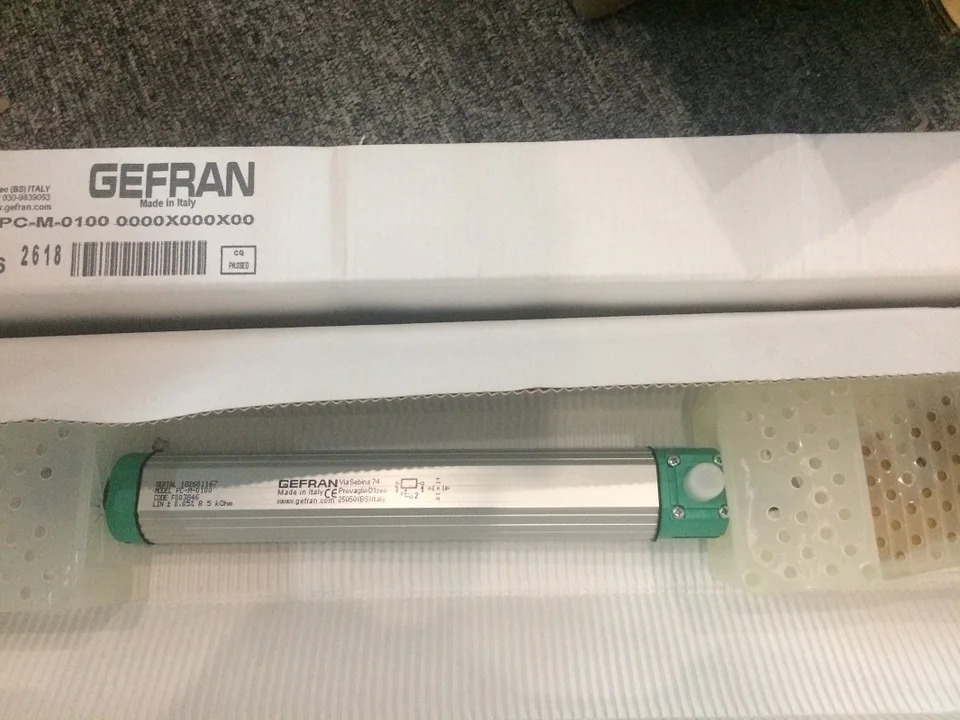 이탈리아 GEFRAN 기능 컨트롤러 GFX4 IR 60-0-4-0-E-Z09