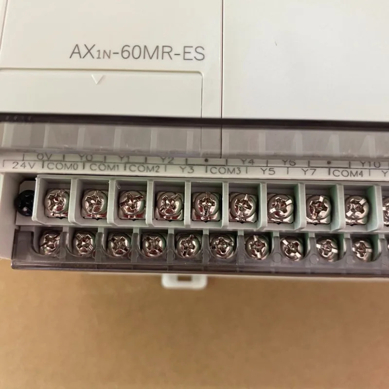 AX1N-60MR/MT-ES60 포인트 호스트 36 입력 24 출력 원본 대만 Shihlin PLC