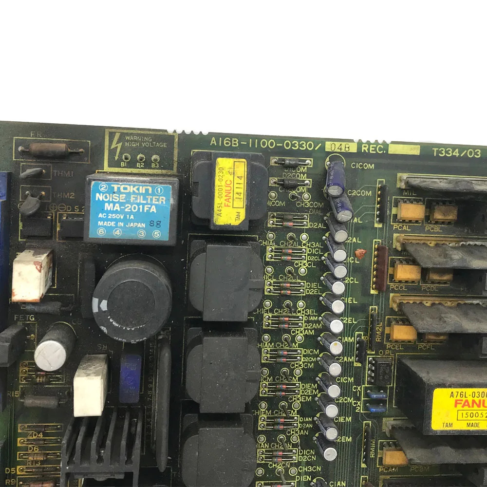 A16B-1100-0330 CNC 컨트롤러새 Fanuc 드라이브 사이드 플레이트 12개월 A16B 11000330