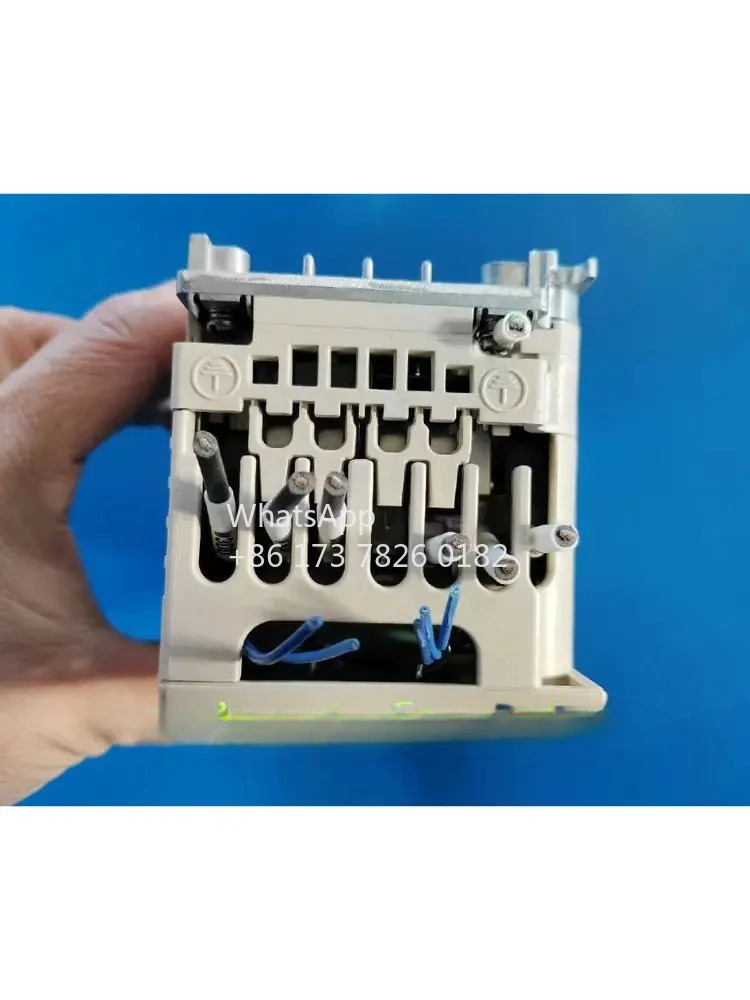 CIMR-JT2A0002BAA 리퍼 J1000 인버터0.4kW/0.2kW 기능 OK