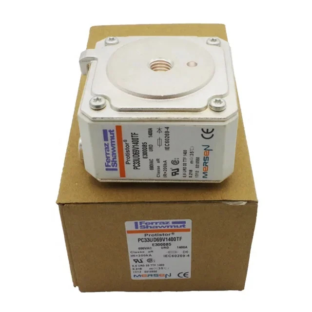 전부품 퓨즈 900A 690V PC33UD69V900D1A
