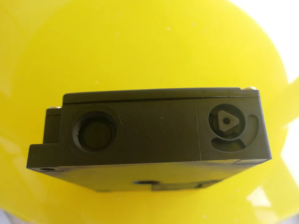 Smythe 안전 잠금 장치 AZM 161CC-12 12RKA-M16-24V 납품
