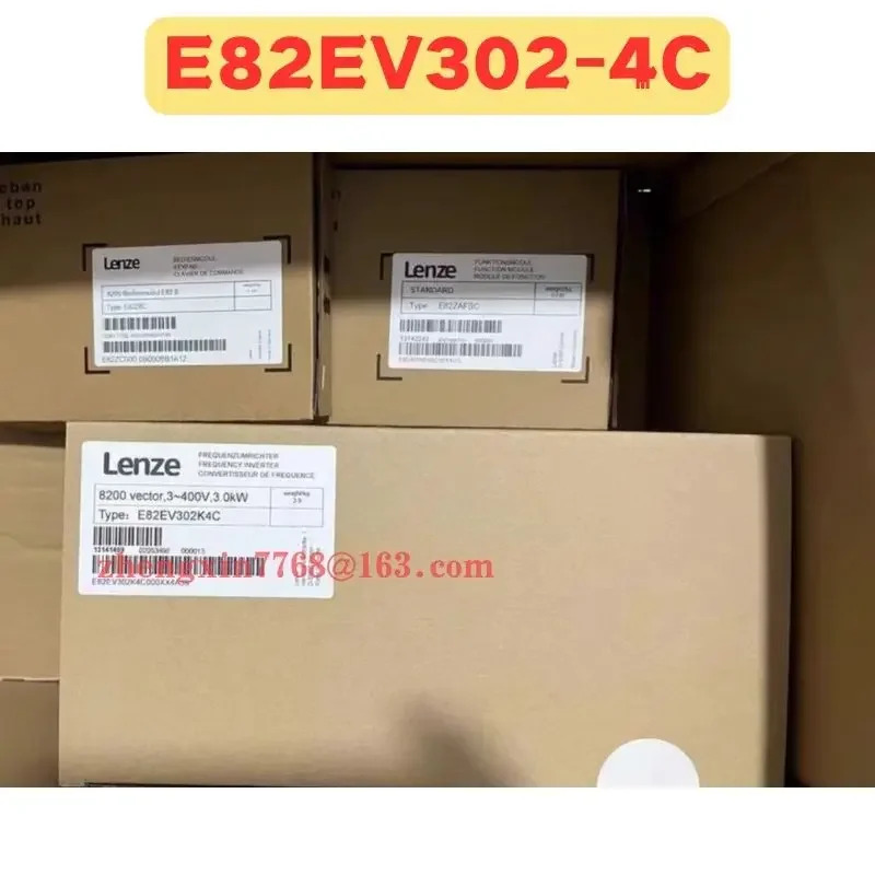 E82EV302-4C 주파수 변환기 E82EV302K4C 신