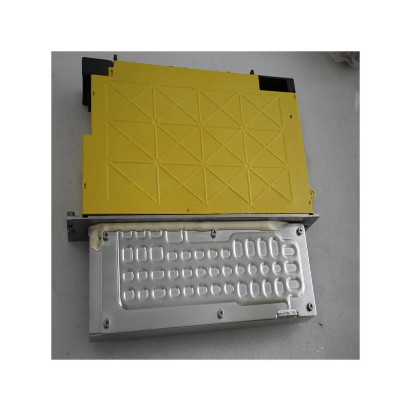 오리지널 서보모터 Ac 드라이브 A06B-6121-H011 전장비 H550