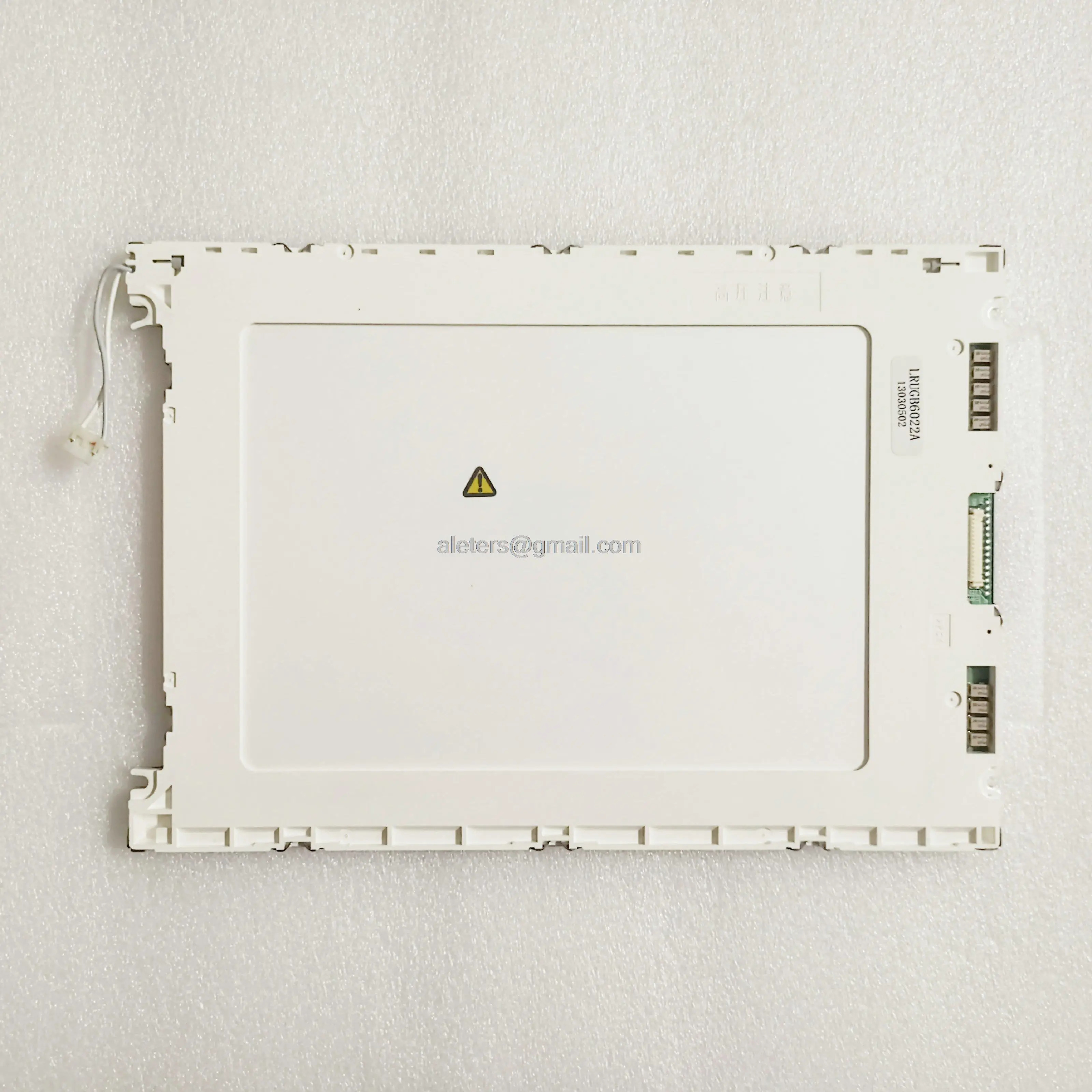 LCD 패널 LRUGB6022A