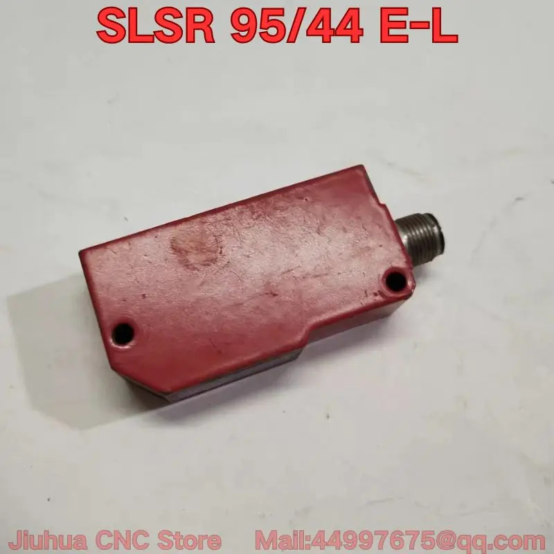 리퍼 SLSR 95/44 EL 광전센서 기능 리퍼는 정상