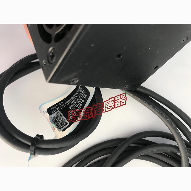 OPT-CLLM6545-V2-UV1 머신 비전 광원 실제 촬영