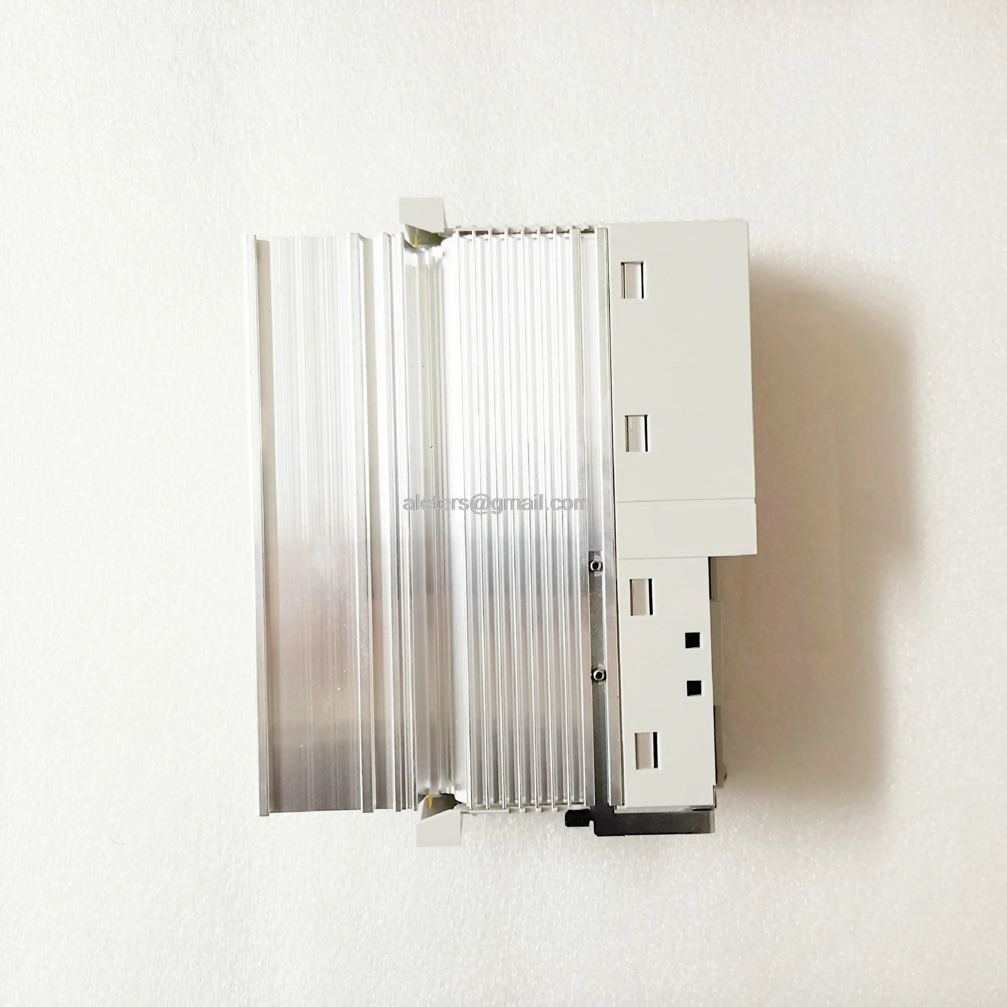 인버터 E82EV751-2C E82EV7512C E82EV751K2C