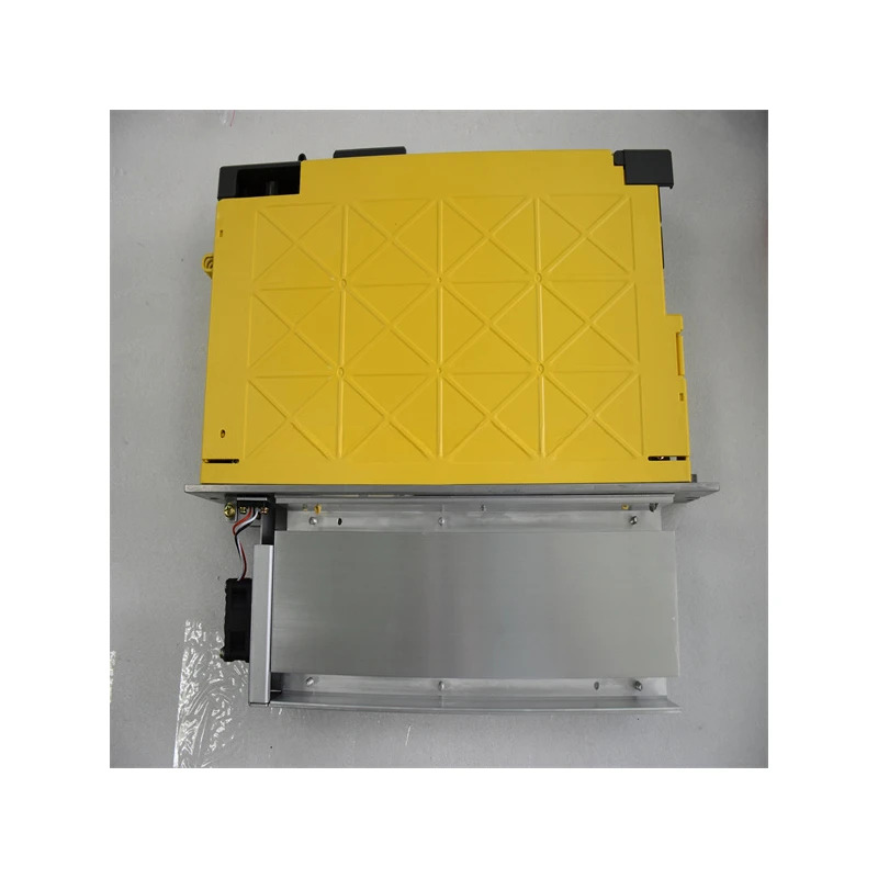 전장비 서보 드라이브 A06B-6124-H106
