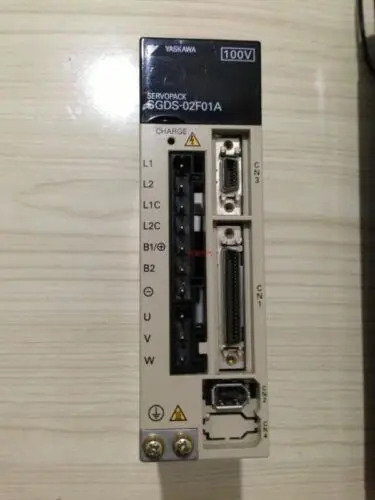 리퍼 Yaskawa 서보 드라이브 SGDS-02F01A 경험