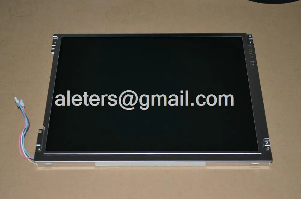 LCD 패널 LQ121S1LG61