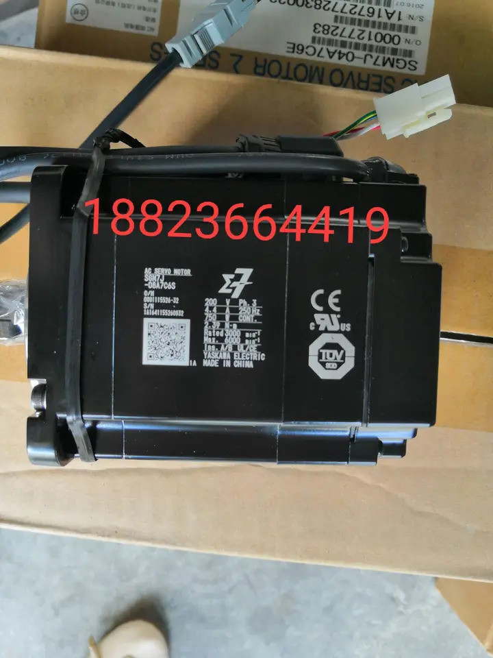 SGM호환7J-08A7C6S Yaskawa 서보모터 포장