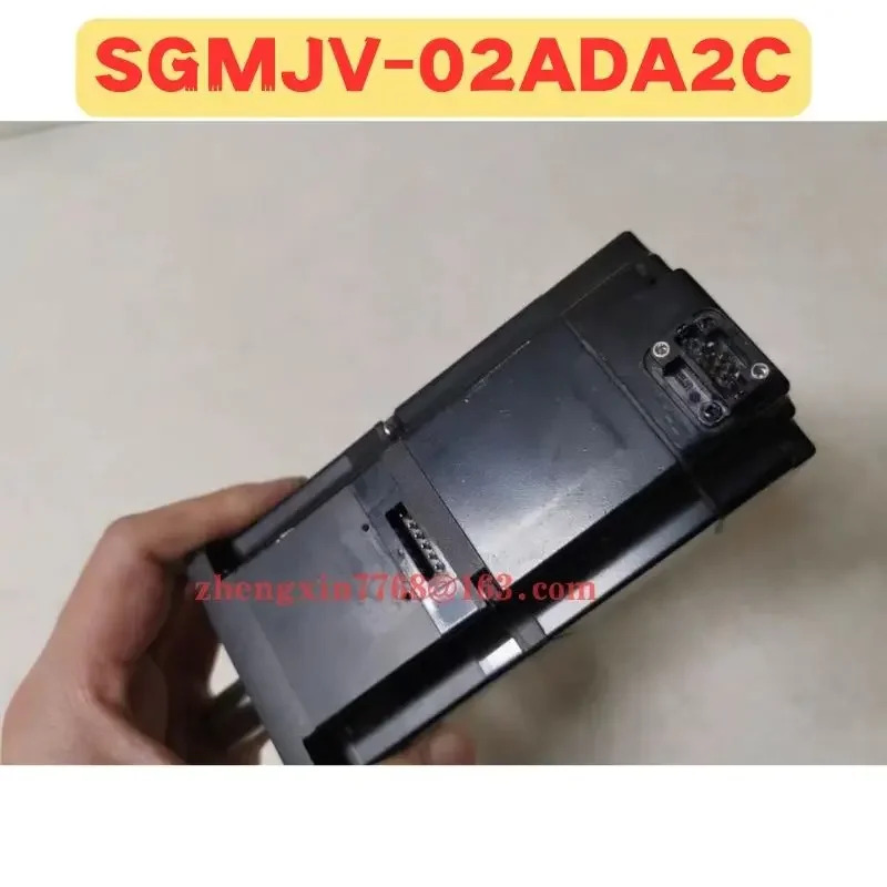 리퍼 서보모터 SGM호환JV-02ADA2C SGM호환JV 02ADA2C 정상 기능 완료