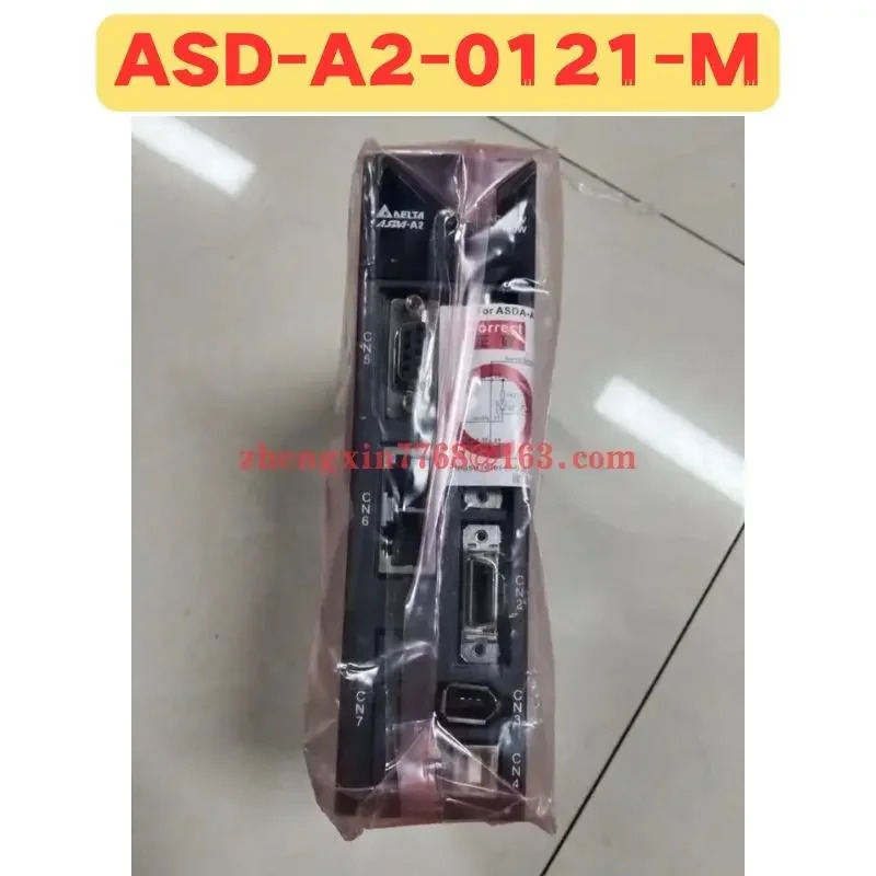 오리지널 ASD-A2-0121-M 서보 드라이브 ASD A2 0121 M 신