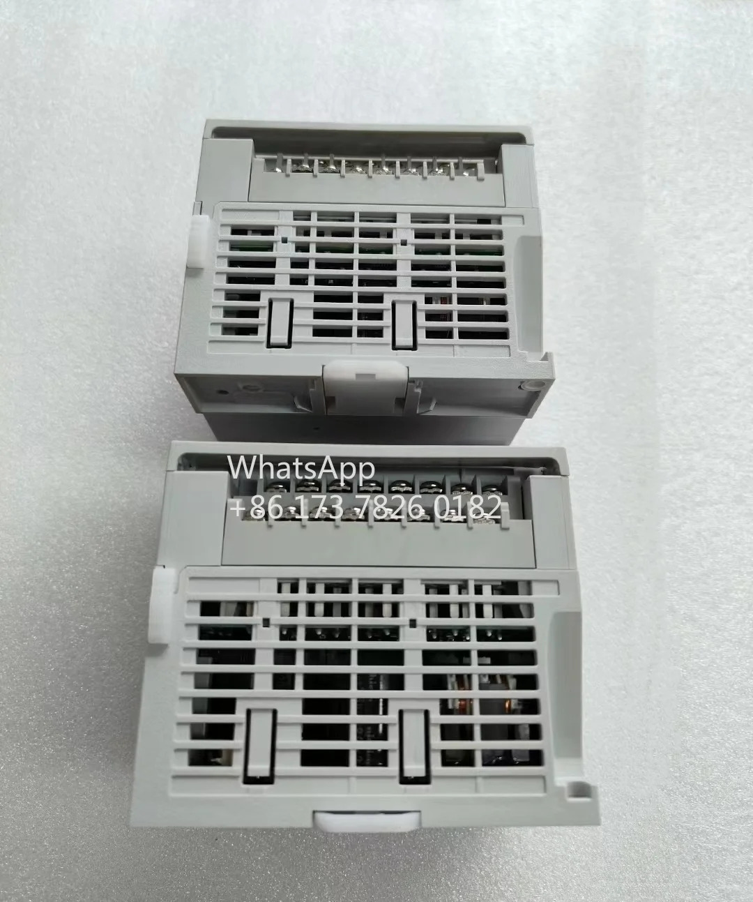 FX5UJ-24MT/ES-A 리퍼 PLC 기능 OK
