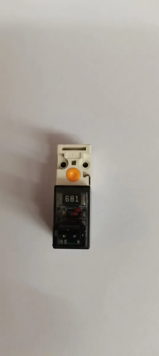 10PCS 전자기 밸브 코일 HB HB10-L DC24V 1.2w 2/2NC 0-7bar